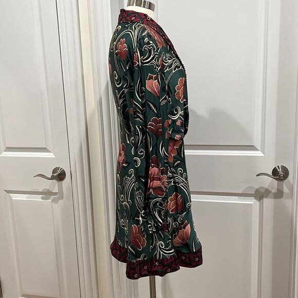 Farm Rio Arabesque Long-Sleeve Wrap Mini Dress Size M Green Floral - Picture 6 of 16
